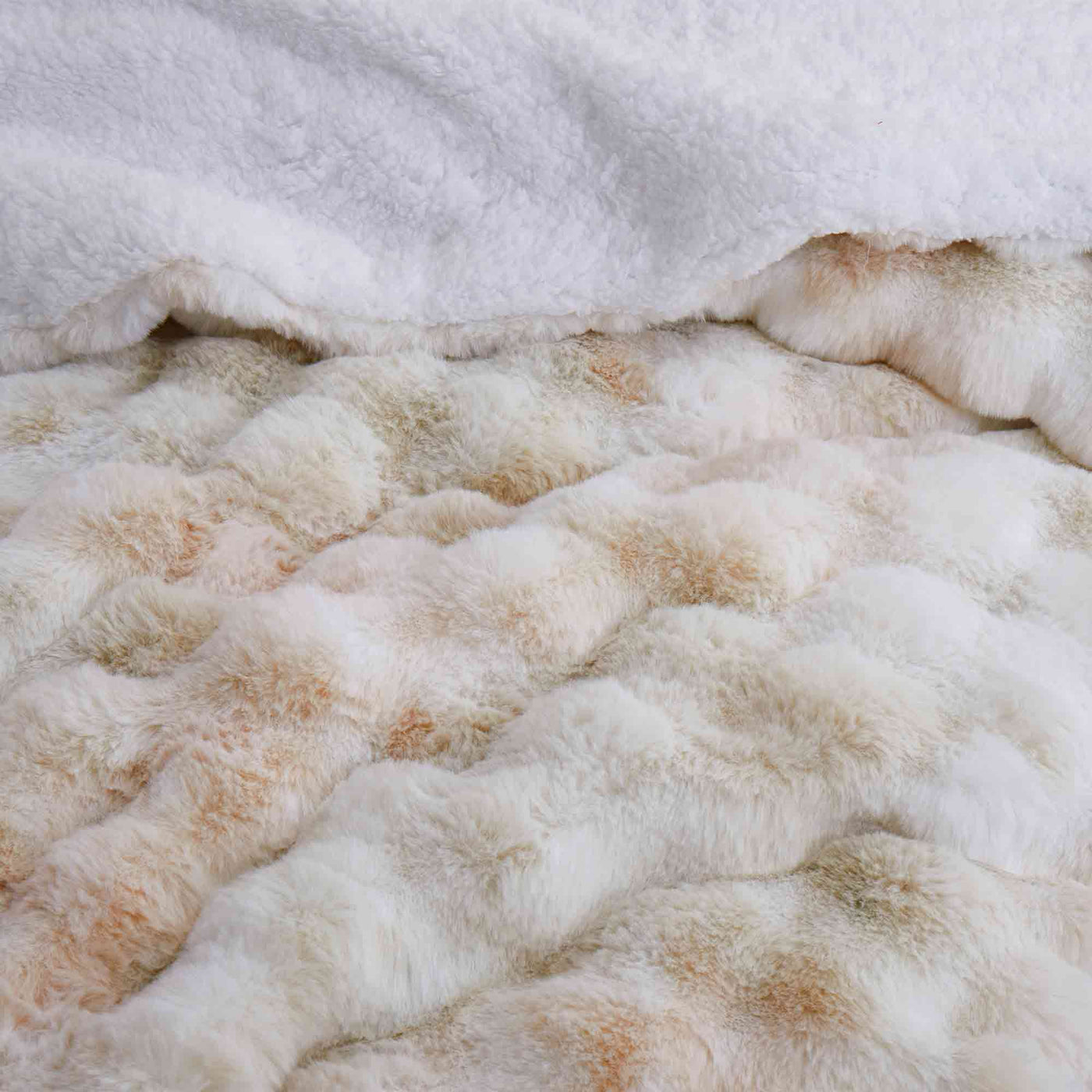 3 Piece Plush Reversible Faux Rabbit Fur Comforter Set