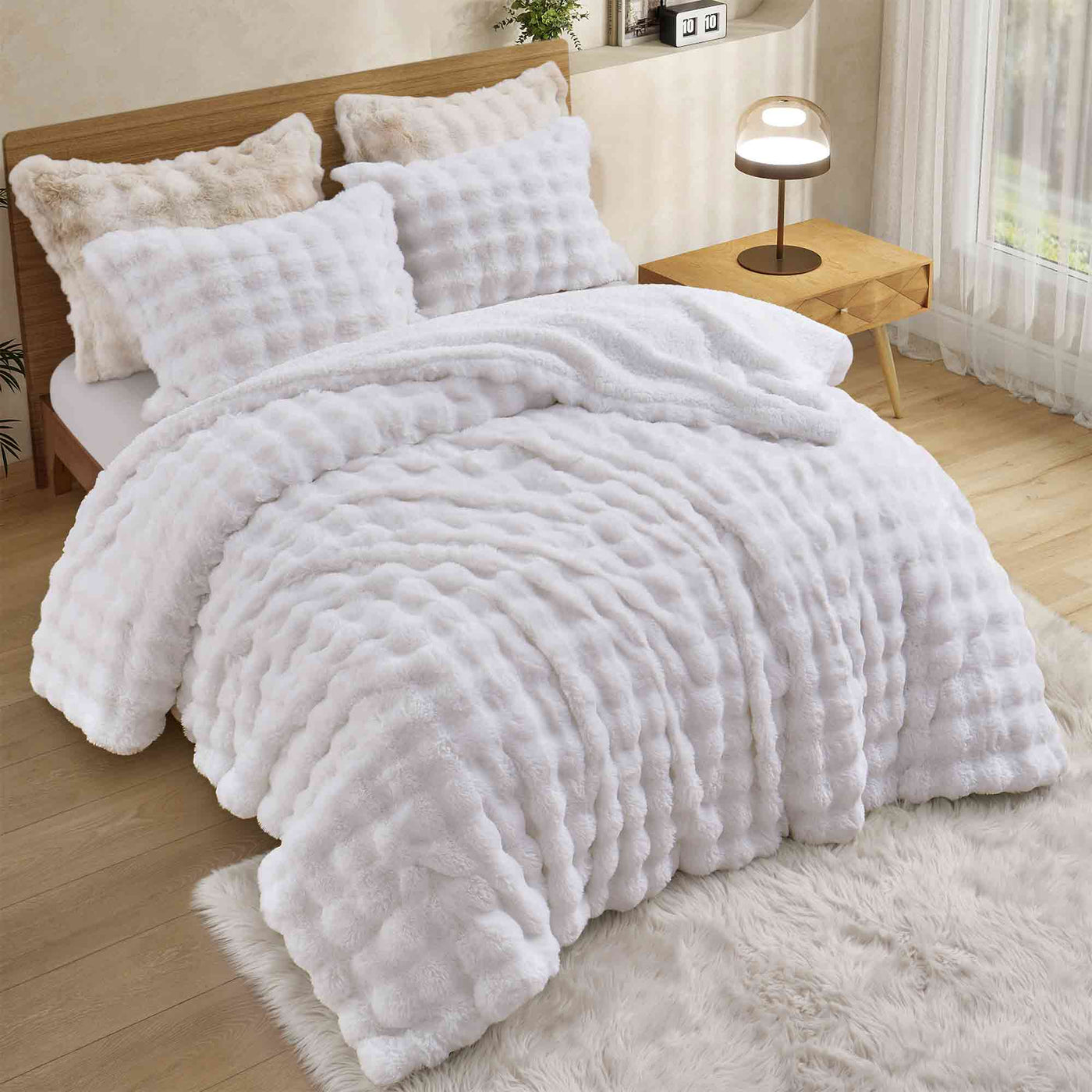 3 Piece Plush Reversible Faux Rabbit Fur Comforter Set