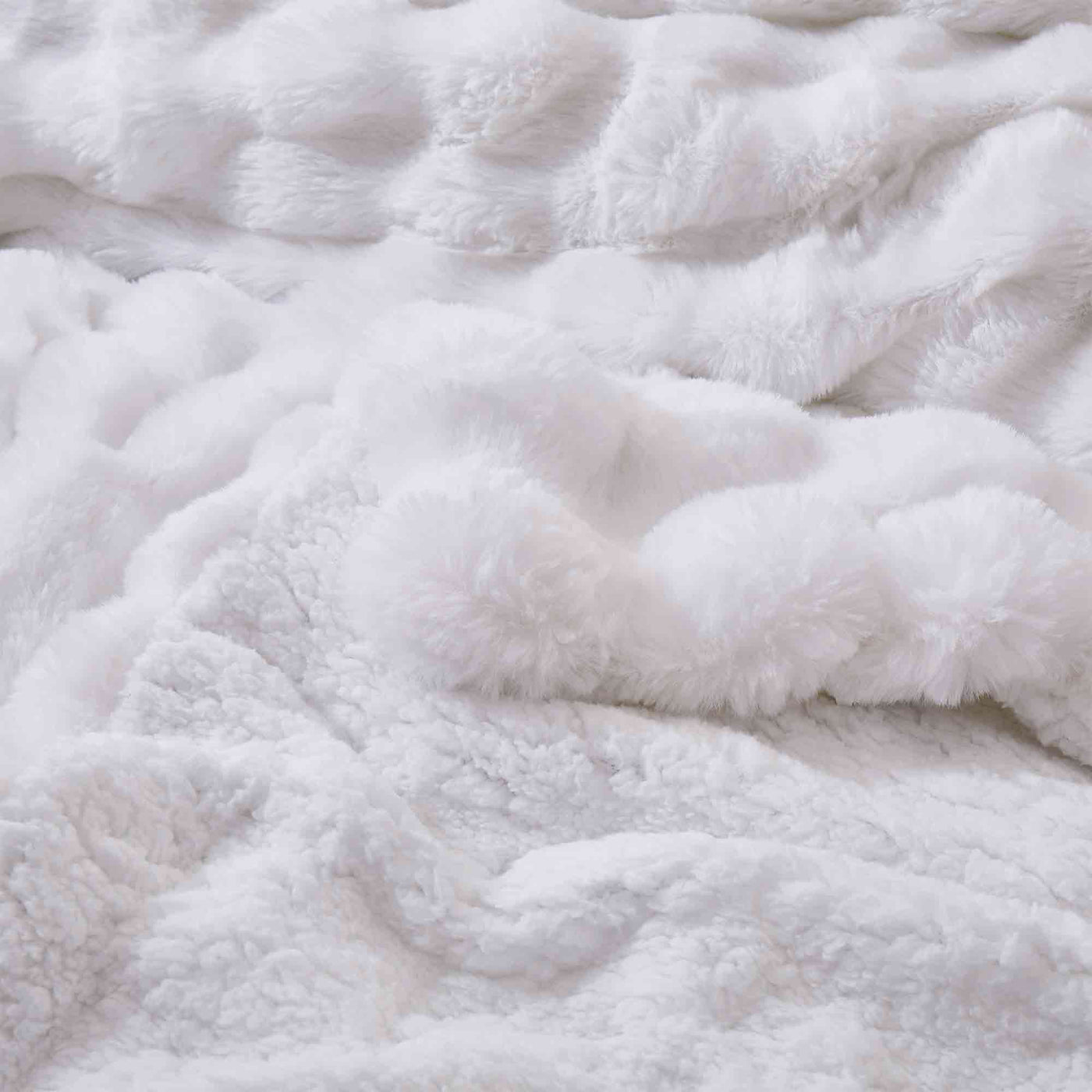 3 Piece Plush Reversible Faux Rabbit Fur Comforter Set