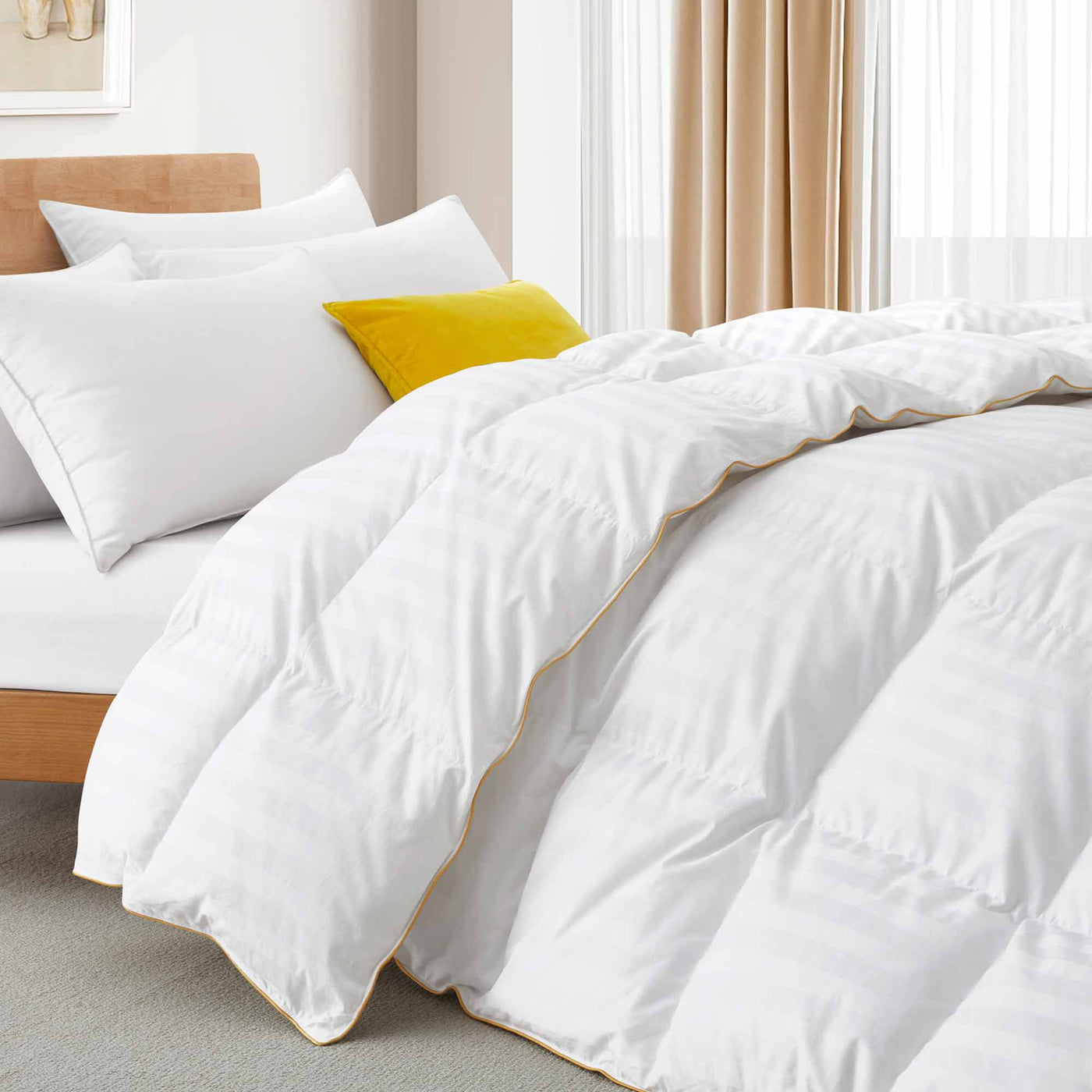 All Seasons White Goose Down Comforter