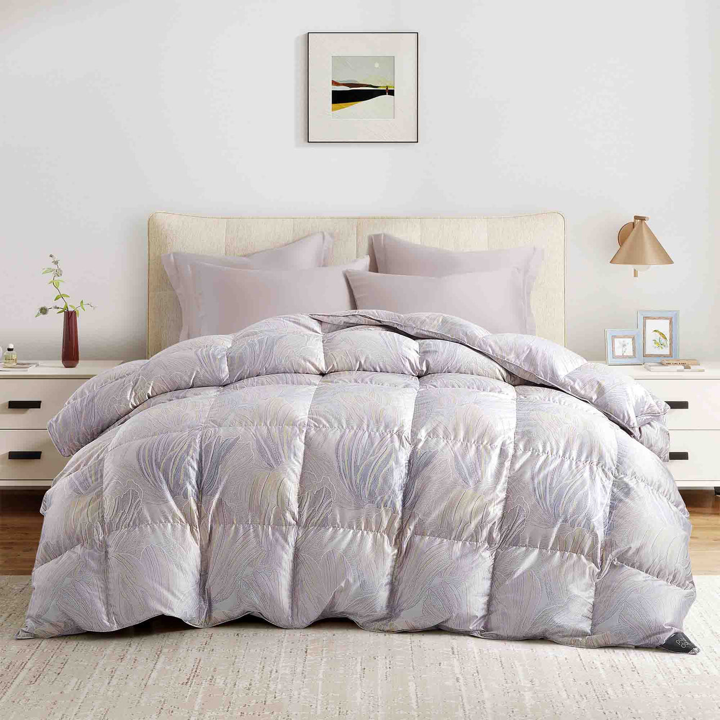 All Season Silk Covered 93% White Goose Down Comforter