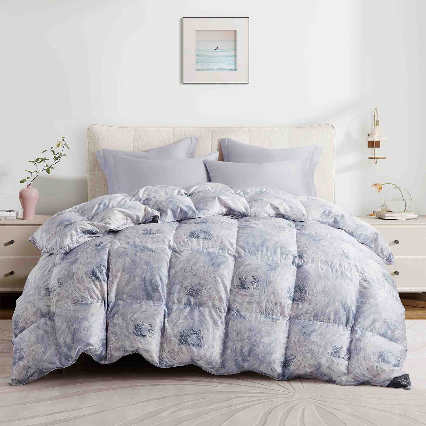 All Season Silk Covered 93% White Goose Down Comforter