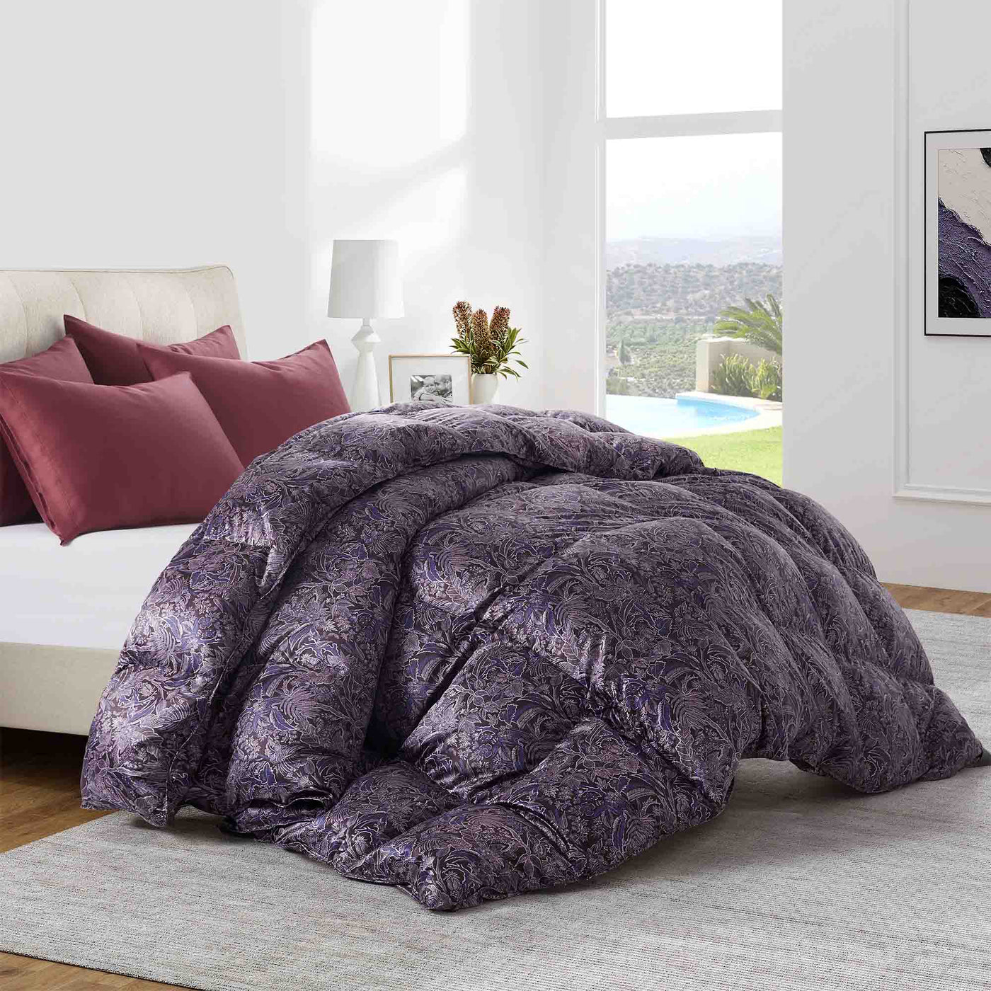 All Season Silk Covered 93% White Goose Down Comforter