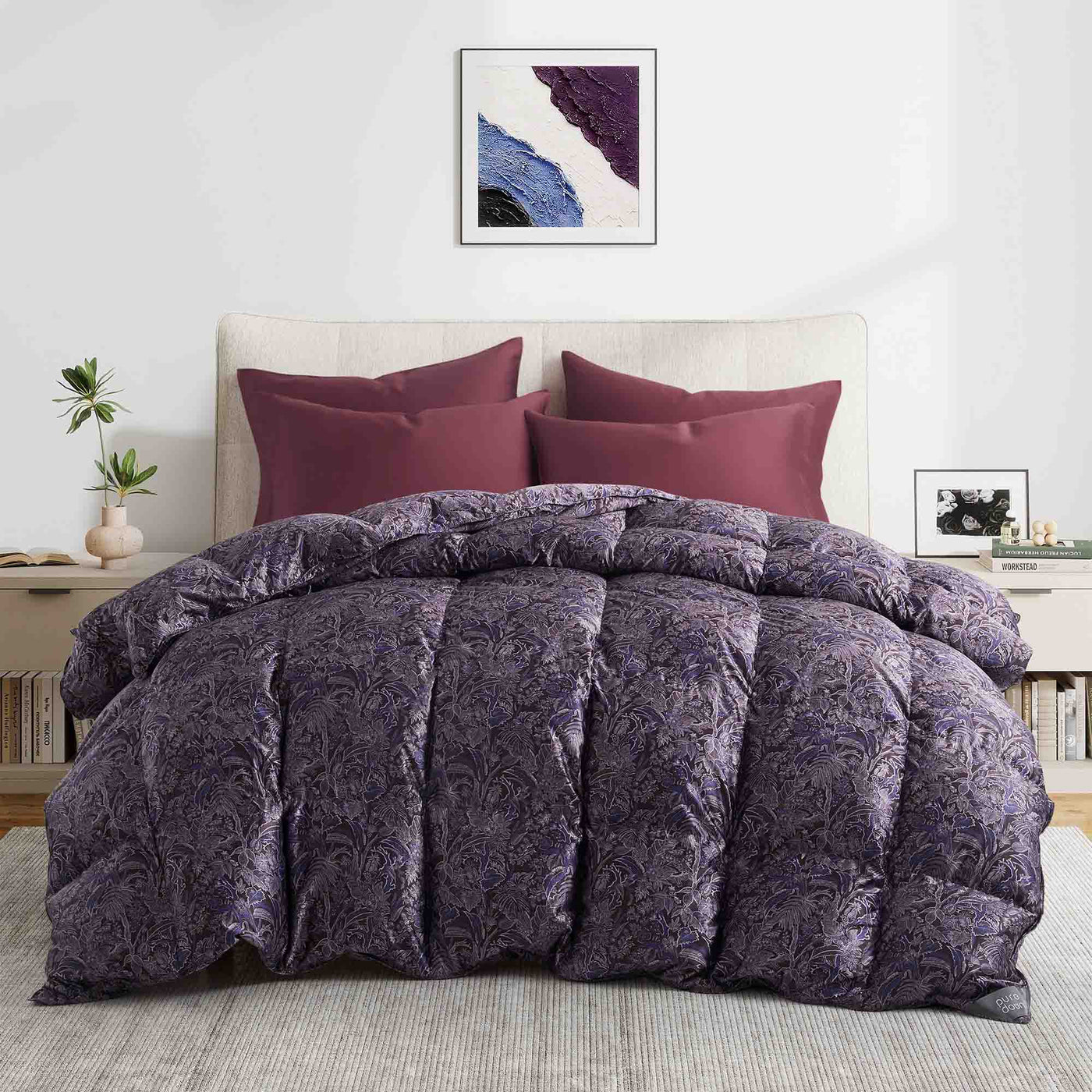 All Season Silk Covered 93% White Goose Down Comforter