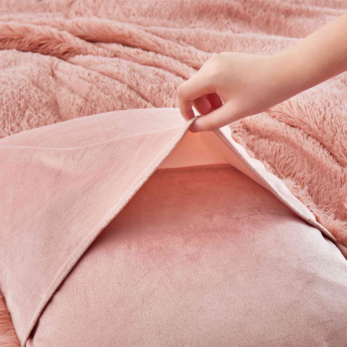 3 Piece Plush Reversible Faux Fur Comforter Set