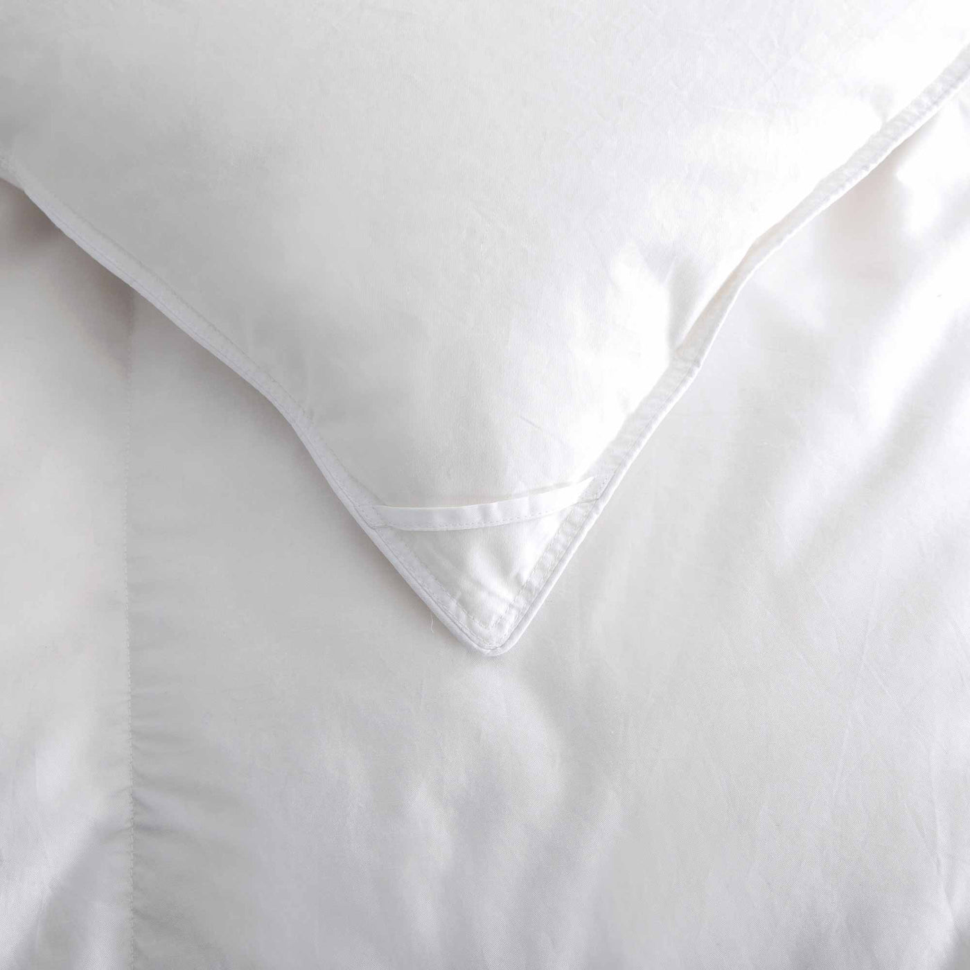 Puredown Luxury White Down Comforter